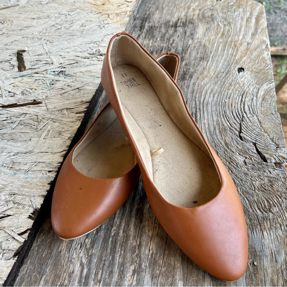 Basic Brown flats
